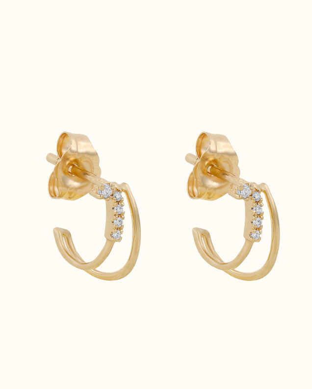 Gara Danielle 14k Gold Half Hoop And Pave Diamond Earring